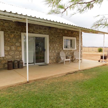 Meteorite Rest Camp Hotel Grootfontein Exterior photo